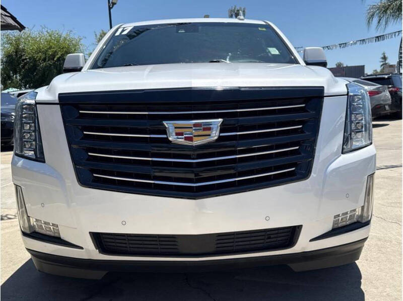 2017 Cadillac Escalade Platinum