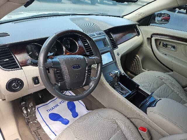 2011 Ford Taurus Limited