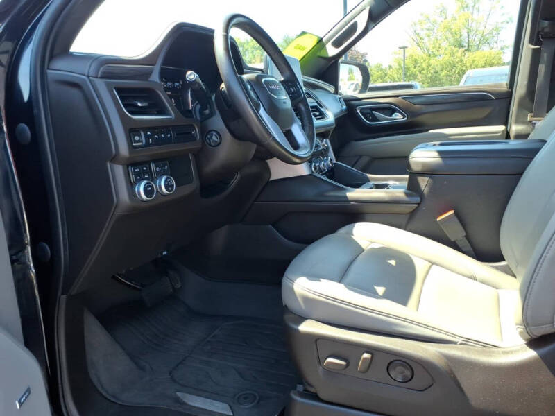 2021 GMC Yukon XL SLT