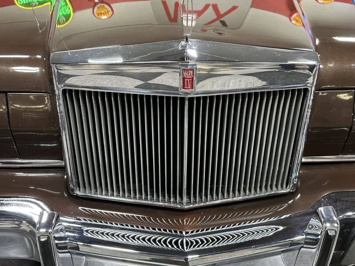 1973 Lincoln Continental 57