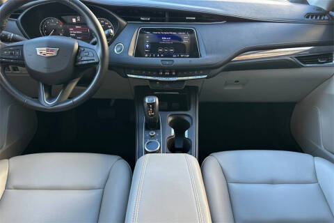 2019 Cadillac XT4 Luxury