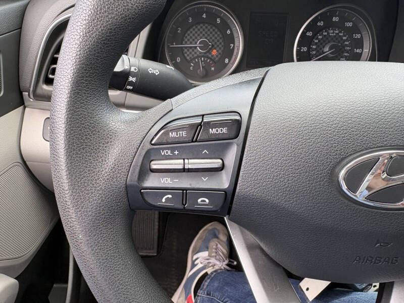 2019 Hyundai Elantra