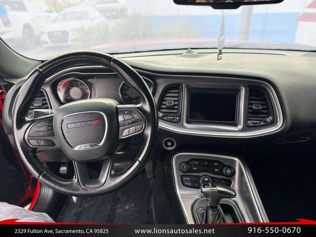 2020 Dodge Challenger SXT