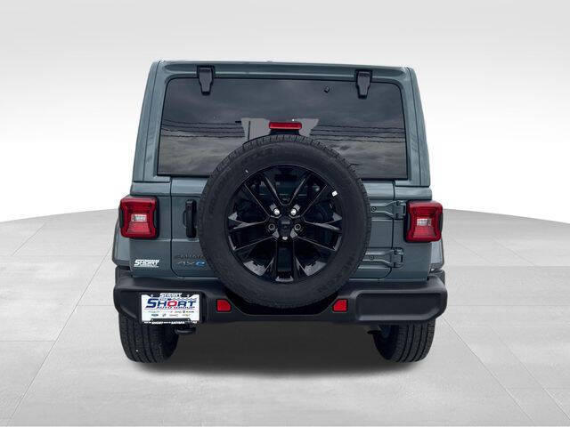2025 Jeep Wrangler Sahara 4xe