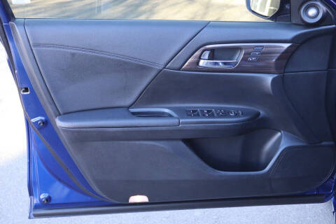 2017 Honda Accord Hybrid EX-L