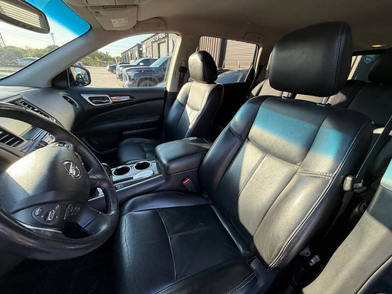 2014 Nissan Pathfinder SL