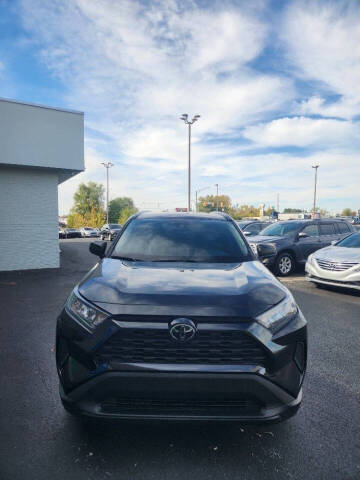 2021 Toyota RAV4 LE