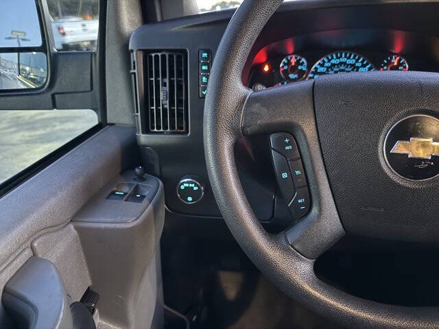 2021 Chevrolet Express 2500