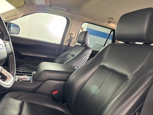 2022 Ford Expedition XLT