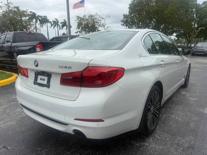 2019 BMW 5 Series 530i