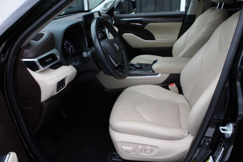 2021 Toyota Highlander Platinum