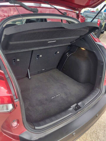 2020 Nissan Kicks SV