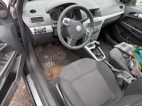 2008 Saturn Astra XR
