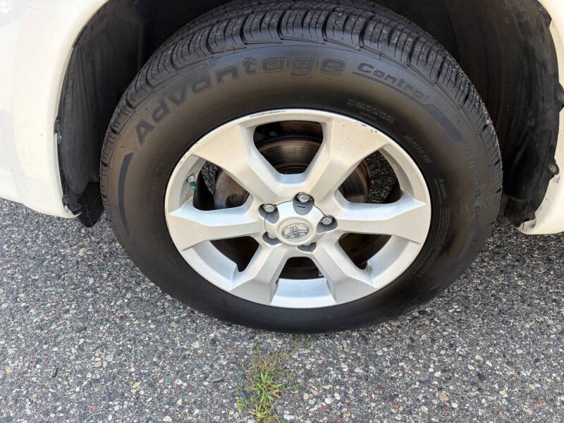 2011 Toyota RAV4 Limited
