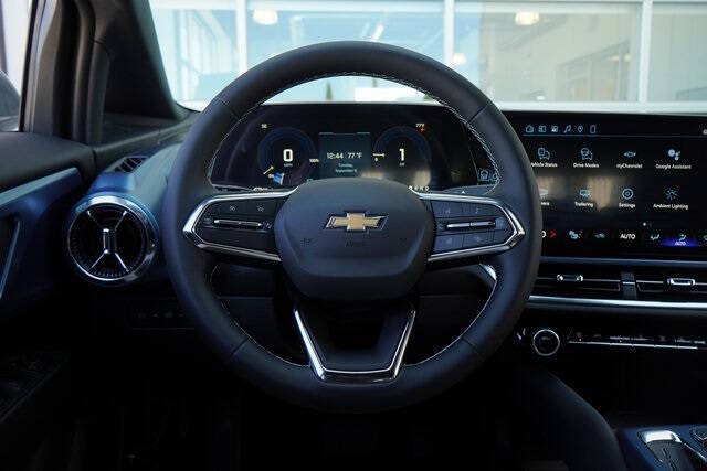 2026 Chevrolet Equinox EV LT 2