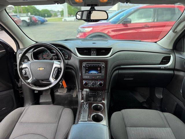 2017 Chevrolet Traverse LT