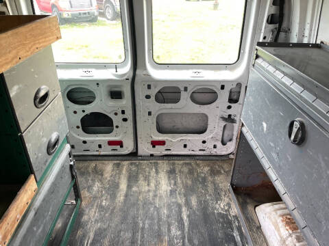 2011 Ford E-Series E-350 SD