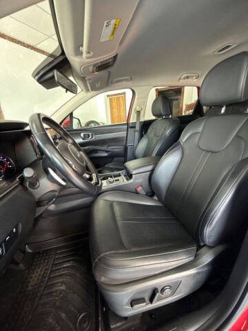 2022 Kia Sorento Hybrid S