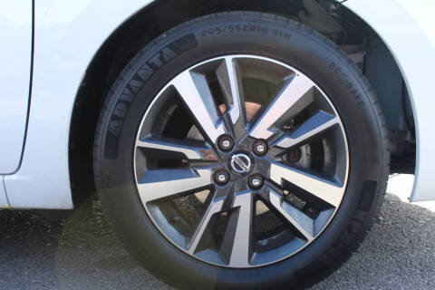 2021 Nissan Versa SV