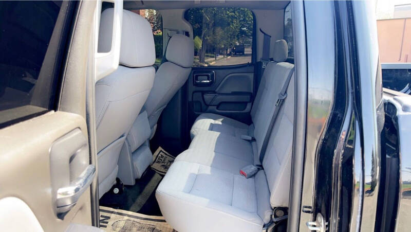 2018 Chevrolet Silverado 1500 Custom