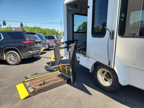 2011 Ford E-Series E-350 SD