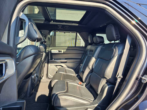 2020 Ford Explorer ST