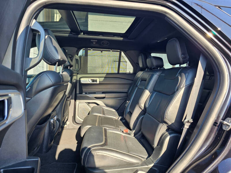 2020 Ford Explorer ST