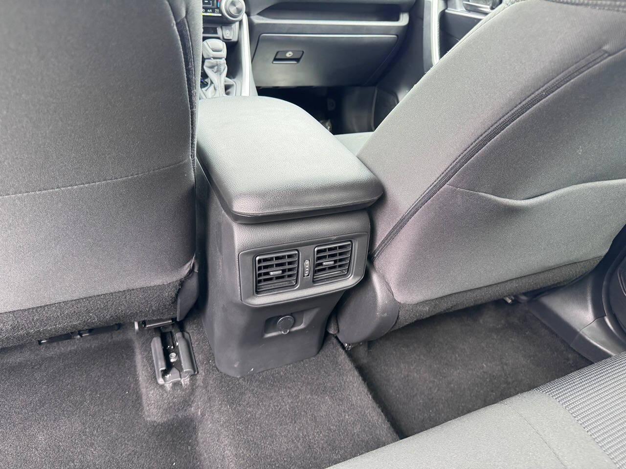 2024 Toyota RAV4 13
