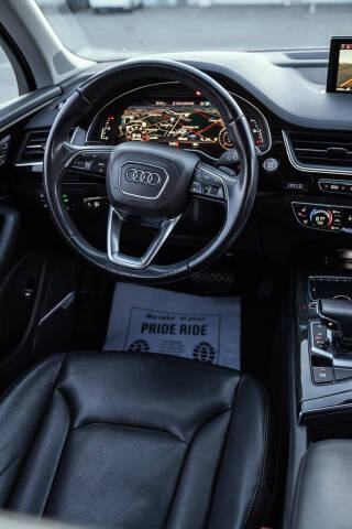 2019 Audi Q7 quattro Premium Plus 55 TFSI