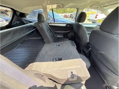 2018 Subaru Outback 2.5i Premium
