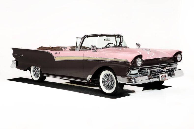 1957 Ford Fairlane