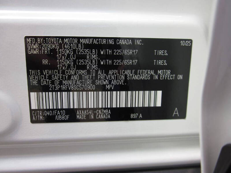 2025 Toyota RAV4 XLE