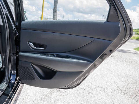 2023 Hyundai Elantra
