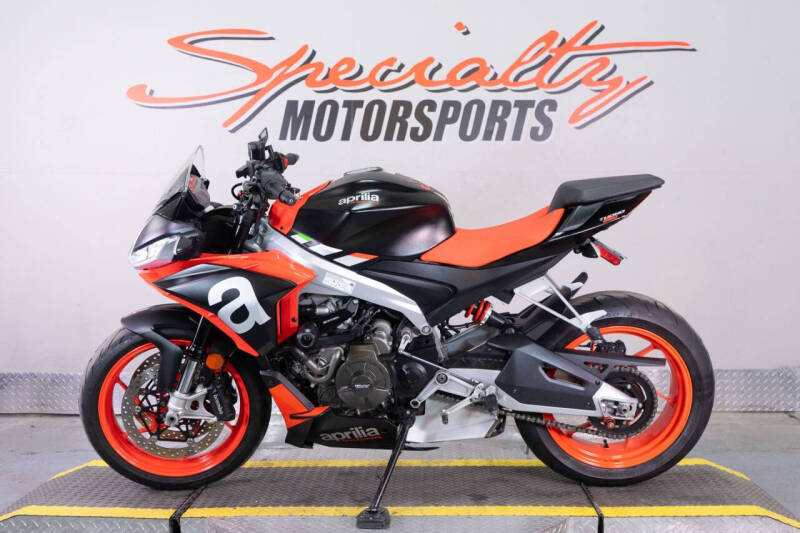 2022 Aprilia Tuono 660