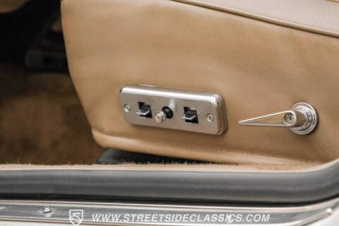 1990 Ford LTD Crown Victoria