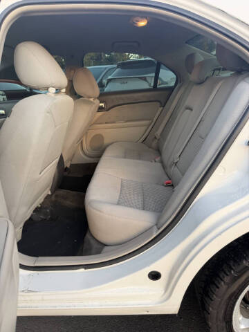 2011 Ford Fusion SE