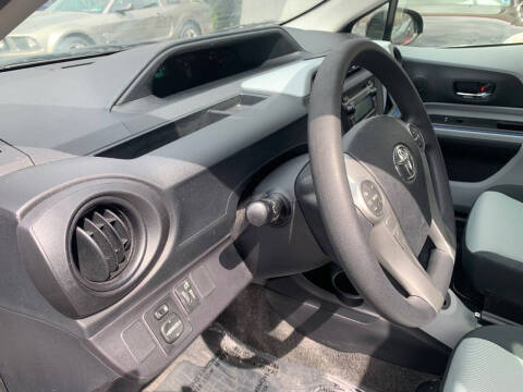 2012 Toyota Prius c Two