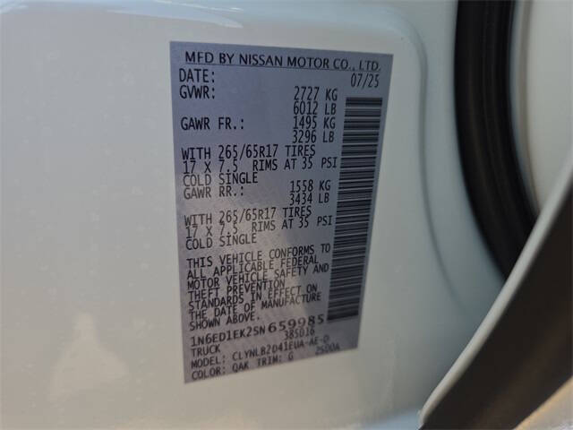 2025 Nissan Frontier SV