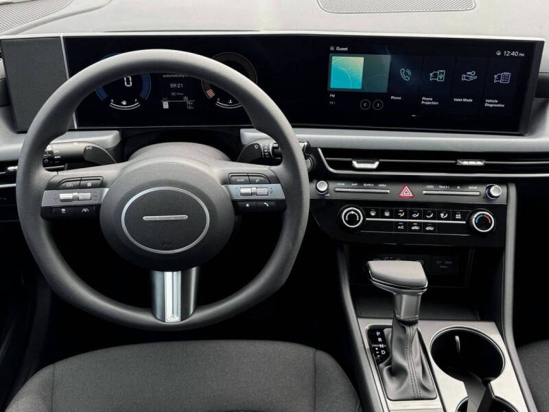 2025 Hyundai Sonata SE