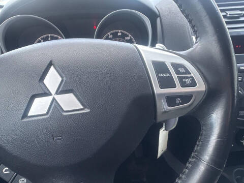 2011 Mitsubishi Outlander Sport ES