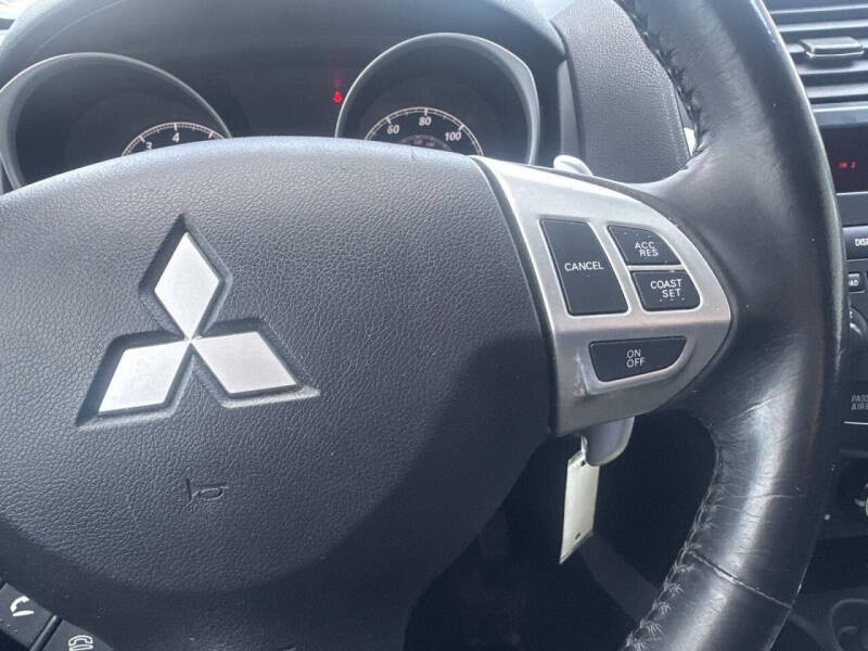 2011 Mitsubishi Outlander Sport ES