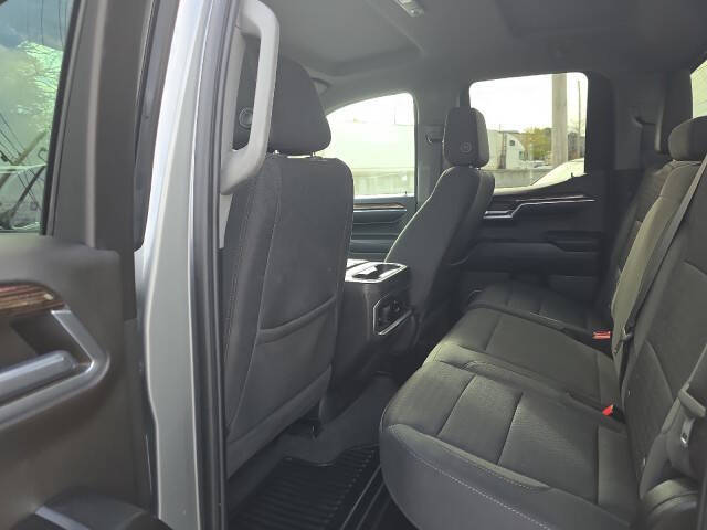 2023 GMC Sierra 1500 Elevation