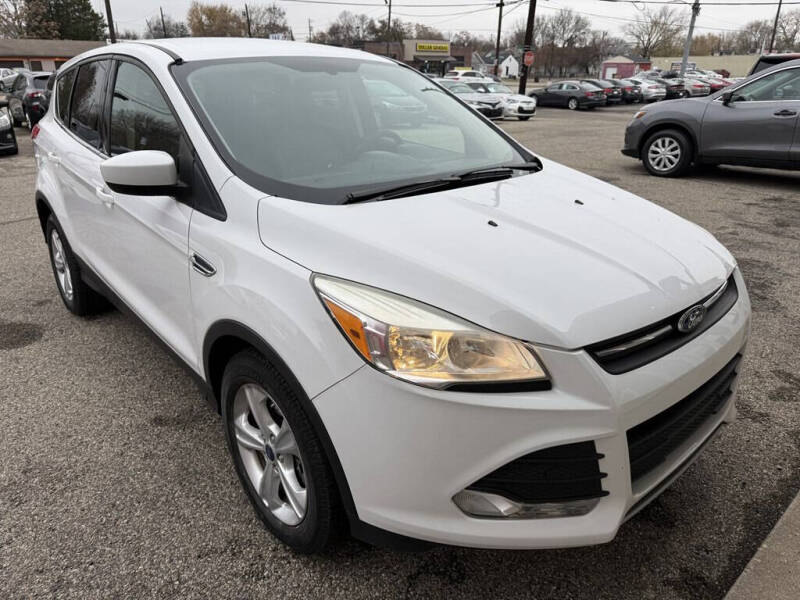 2016 Ford Escape SE