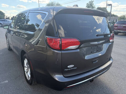 2018 Chrysler Pacifica Touring Plus