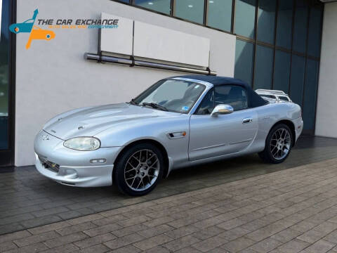 2004 Mazda MX-5 Miata