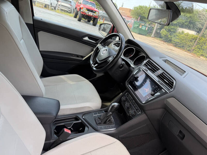 2019 Volkswagen Tiguan SE