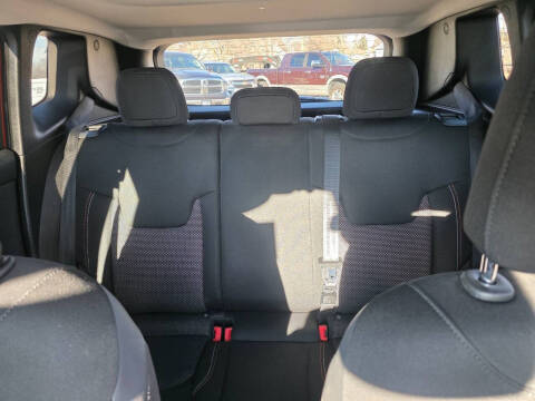 2016 Jeep Renegade Latitude 75th Anniversary