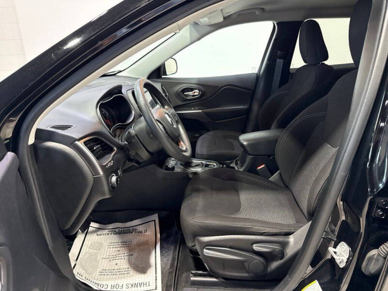 2020 Jeep Cherokee Latitude