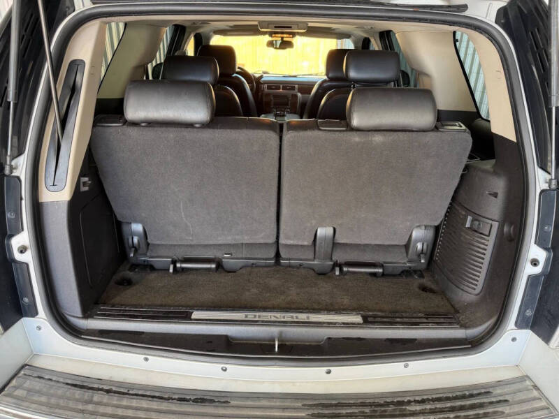 2010 GMC Yukon Denali