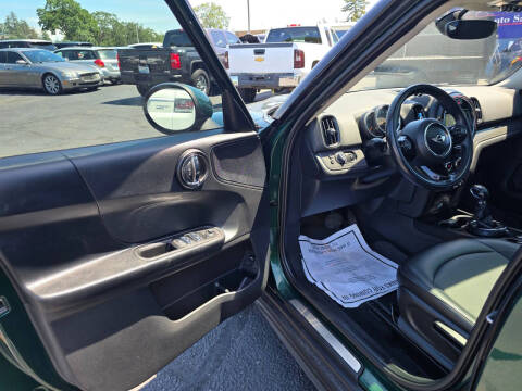 2017 MINI Countryman Cooper